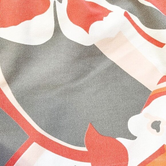 Roxy athletix patterned printed biker bike booty shorts - Size Medium - Picture 2 of 7